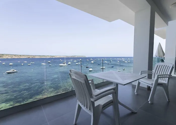 Mellieha Bay Waters Edge No. 160