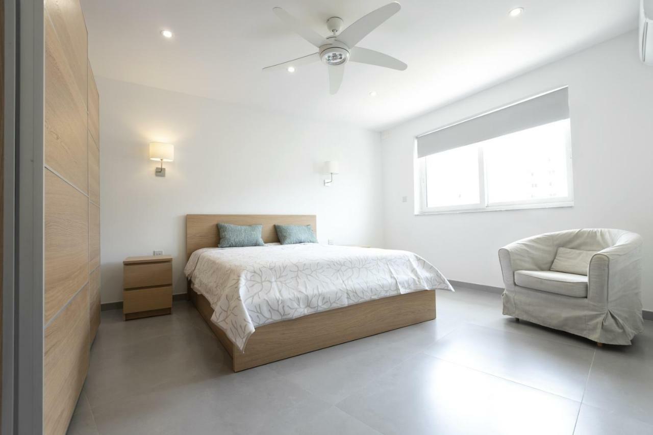 Appartement Bay Waters Edge No. 160
