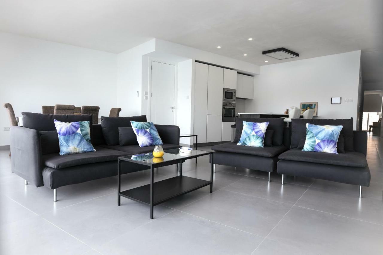 Bay Waters Edge No. 160 Mellieħa